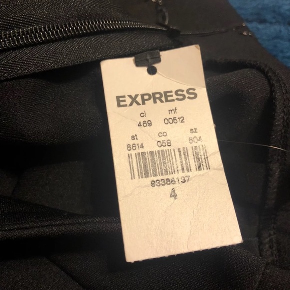 express skirts - Picture 4 of 4